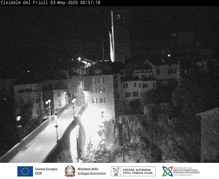 immagine della webcam nei dintorni di Sella Nevea: webcam Savogna